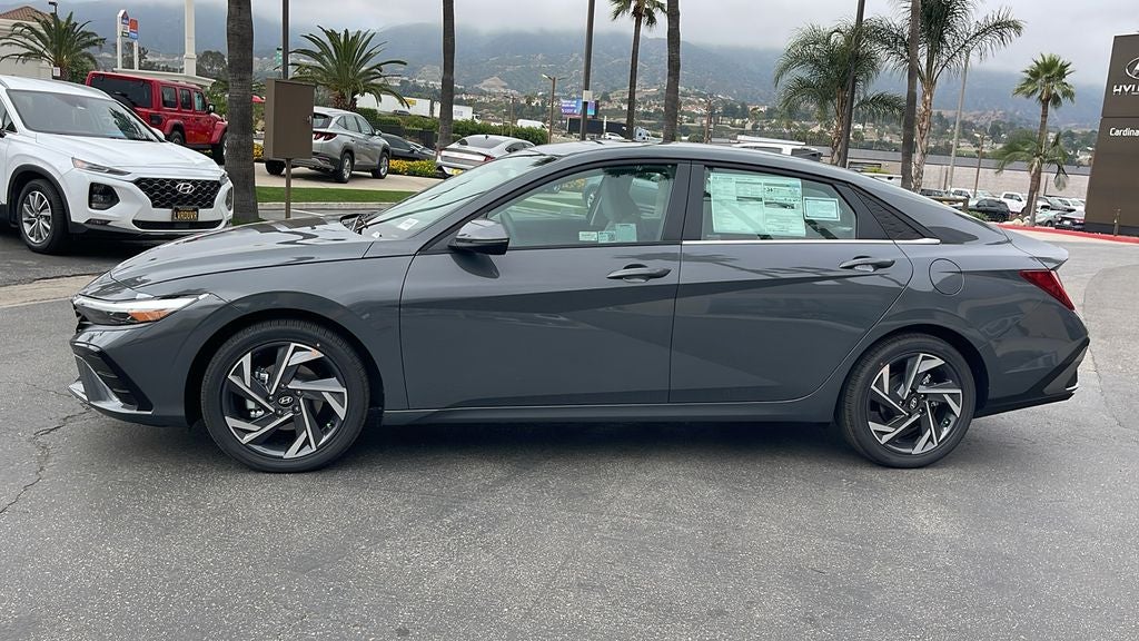 2025 Hyundai ELANTRA Limited