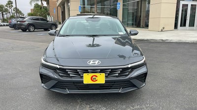 2025 Hyundai ELANTRA Limited