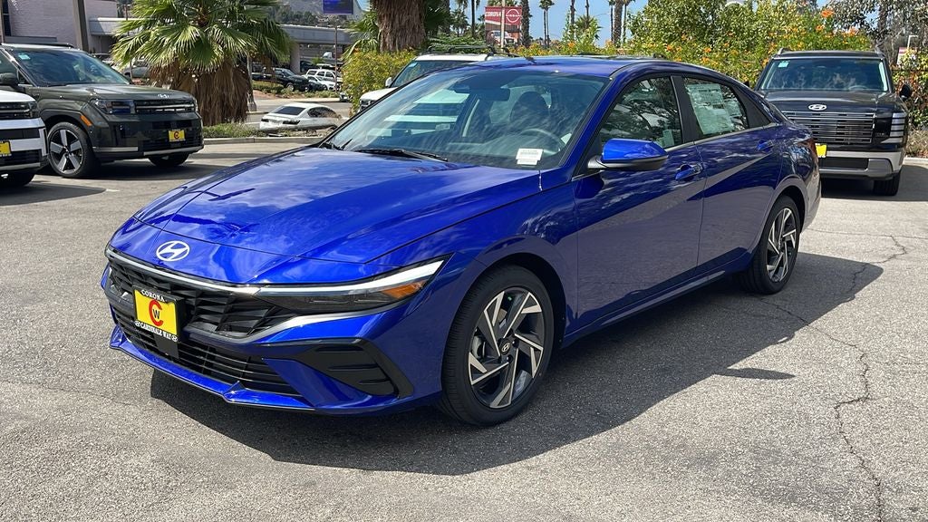 2025 Hyundai ELANTRA Limited