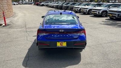 2025 Hyundai ELANTRA Limited