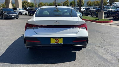 2025 Hyundai ELANTRA Limited