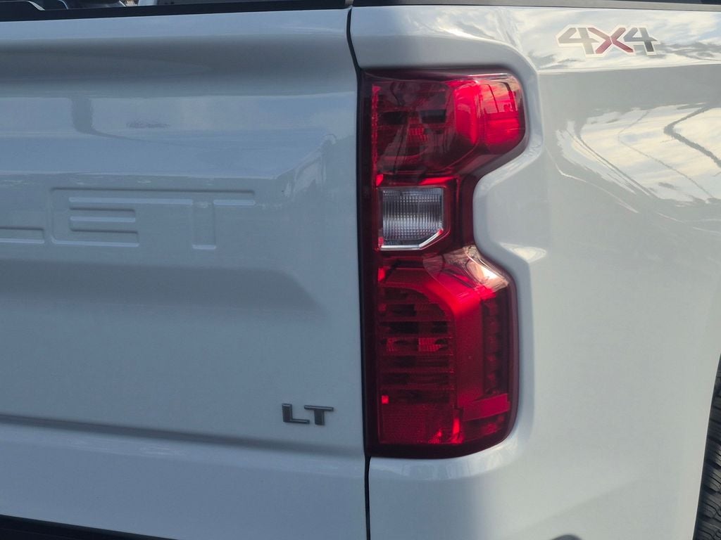 2021 Chevrolet Silverado 1500 LT LT1