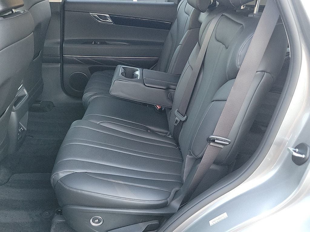 2025 Genesis GV80 Standard