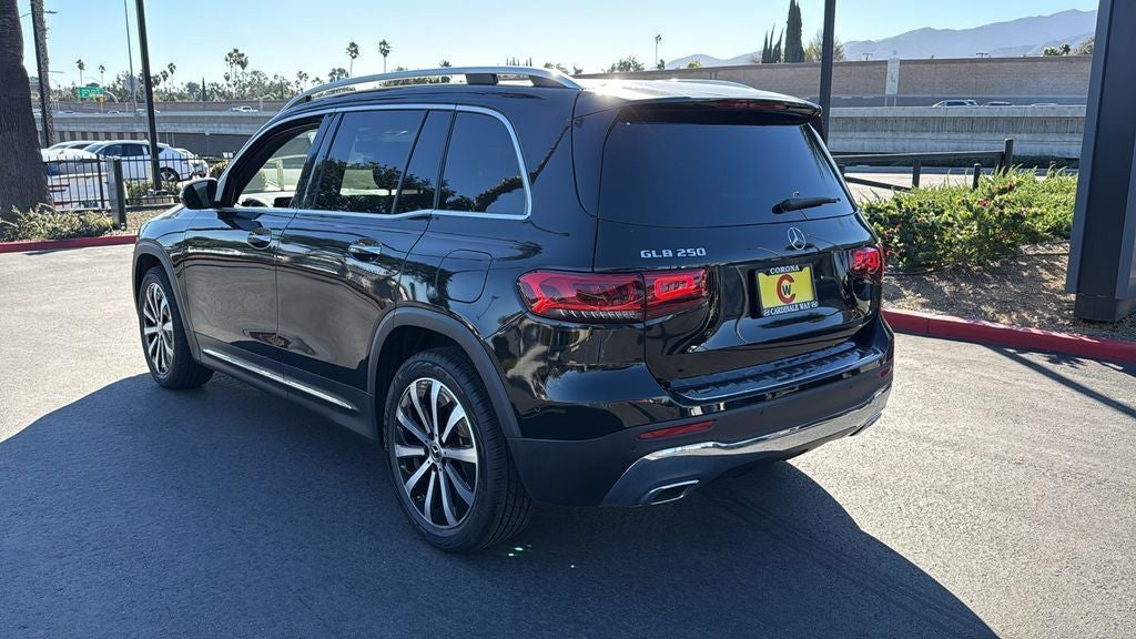 2021 Mercedes-Benz GLB 250 GLB 250