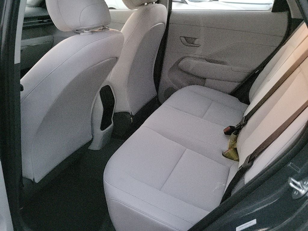 2026 Hyundai KONA SE