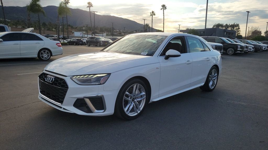 2024 Audi A4 45 S line Premium Plus quattro